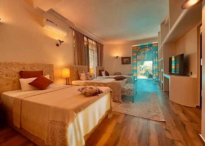 Pink Flamingo Boutique Hotel